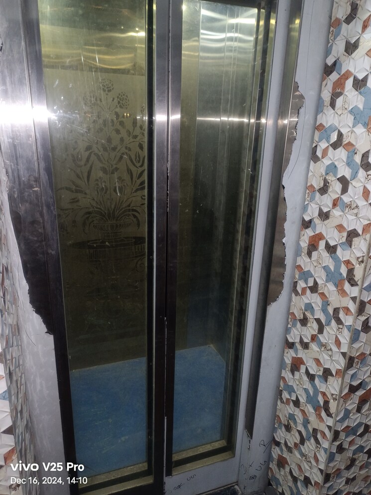 Other, uttam nagar 2 Bedroom 450 Sq.Ft. Builder Floor In Uttam Nagar Delhi 8226318