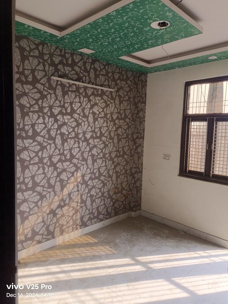Room, uttam nagar 2 Bedroom 450 Sq.Ft. Builder Floor In Uttam Nagar Delhi 8226318