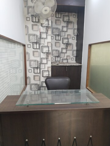 Commercial Office Space 300 Sq.Ft. For Rent in Sector 8 Chandigarh  8226304