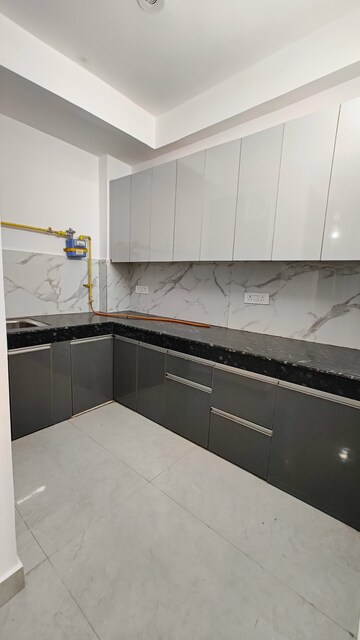 Kitchen in 1 BHK Builder Floor at Palm Residency Chhatarpur, Chattarpur – for Rent