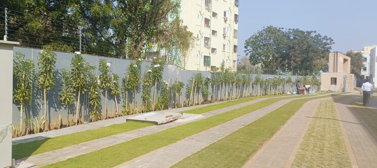 Garden, devansh-signature-villas 6 Bedroom 300 Sq.Yd. Villa In Attapur Hyderabad 8226356