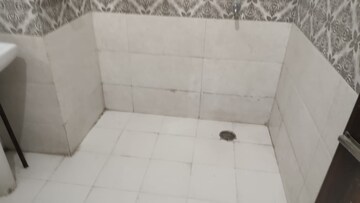 Bathroom in 1 BHK Builder Floor at Sector 115 – for Rent