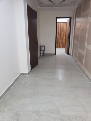 3 BHK Builder Floor For Rent in Janakpuri