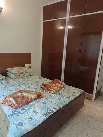 Bedroom in 2 BHK Apartment at Bafna Apartments, Mahim – for Rent