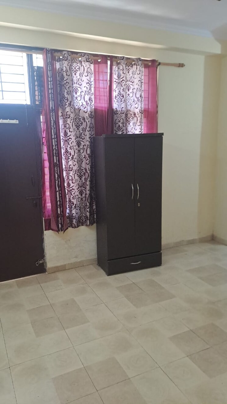 Room, amrapali-village-ii 2 Bedroom 1425 Sq.Ft. Apartment In Nyay Khand Ghaziabad 8226487