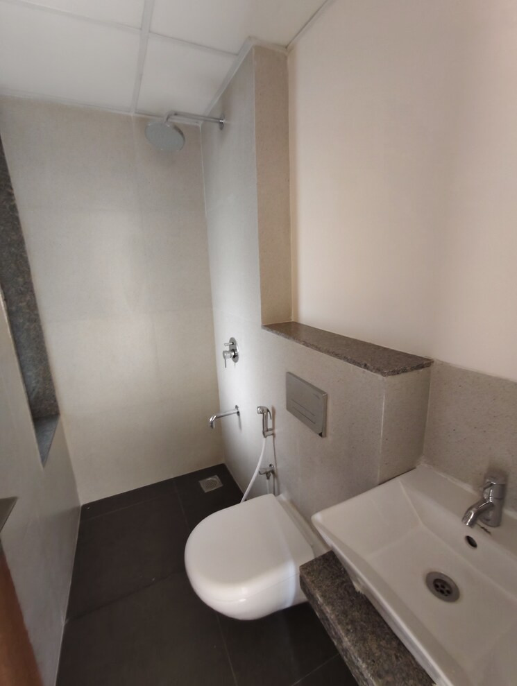 Bathroom, piramal-vaikunth-vyan 2 Bedroom 568 Sq.Ft. Apartment In Balkum Pada Thane 8226457