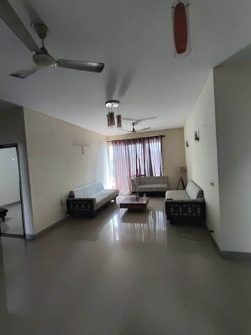 Living Room in 3.5 BHK Apartment at Omaxe The Nile, Sector 49 – for Rent