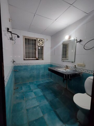 Bathroom in 3 BHK Apartment at Jaipuria Sunrise Greens, Ahinsa Khand 1 – for Sale