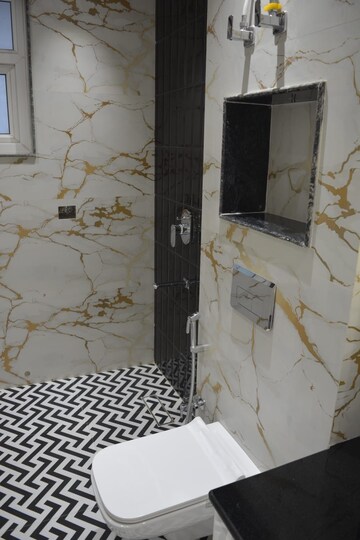 Bathroom in 3 BHK Builder Floor at Vaishali Extension – for Sale