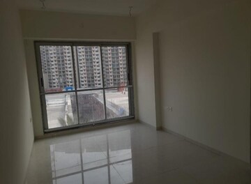 Room in 2 BHK Apartment at Naman Premier, Andheri East – for Rent