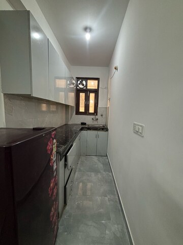 Kitchen in 1 BHK Apartment at Maidan Garhi – for Rent
