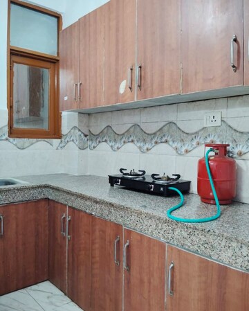 Bedroom in 1 BHK Builder Floor at Saket – for Rent