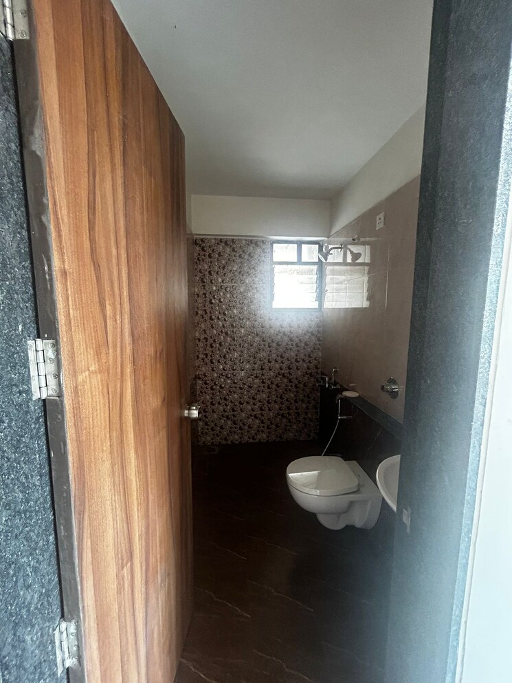 Bathroom, magnolia-apartment 3 Bedroom 1350 Sq.Ft. Apartment In Pashan Pune 8226815