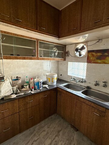 Kitchen in 2 BHK Apartment at Vasant Apartment Mayur Vihar, Mayur Vihar 1 – for Rent