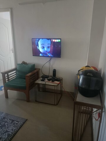 Master Bedroom in 2 BHK Apartment at Shree Vardhman Mantra, Sector 67 – for Rent
