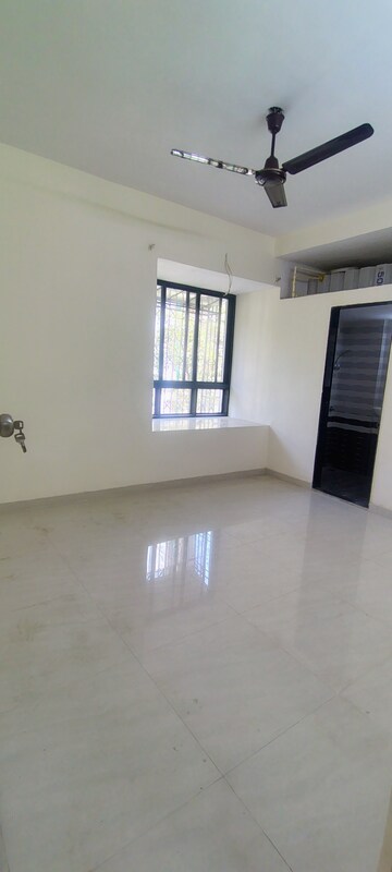 Bedroom in 2 BHK Apartment at Kanakia  Silver Oak, Mira Road – for Rent