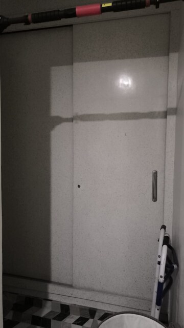 Furnished Amenities in 3 BHK Builder Floor at Ardee City, Sector 52 – for Rent