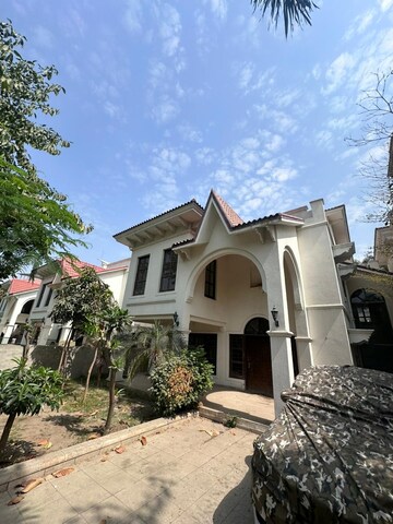 5 BHK Villa – Exterior View View at Jam Khambhaliya Road - for Rent