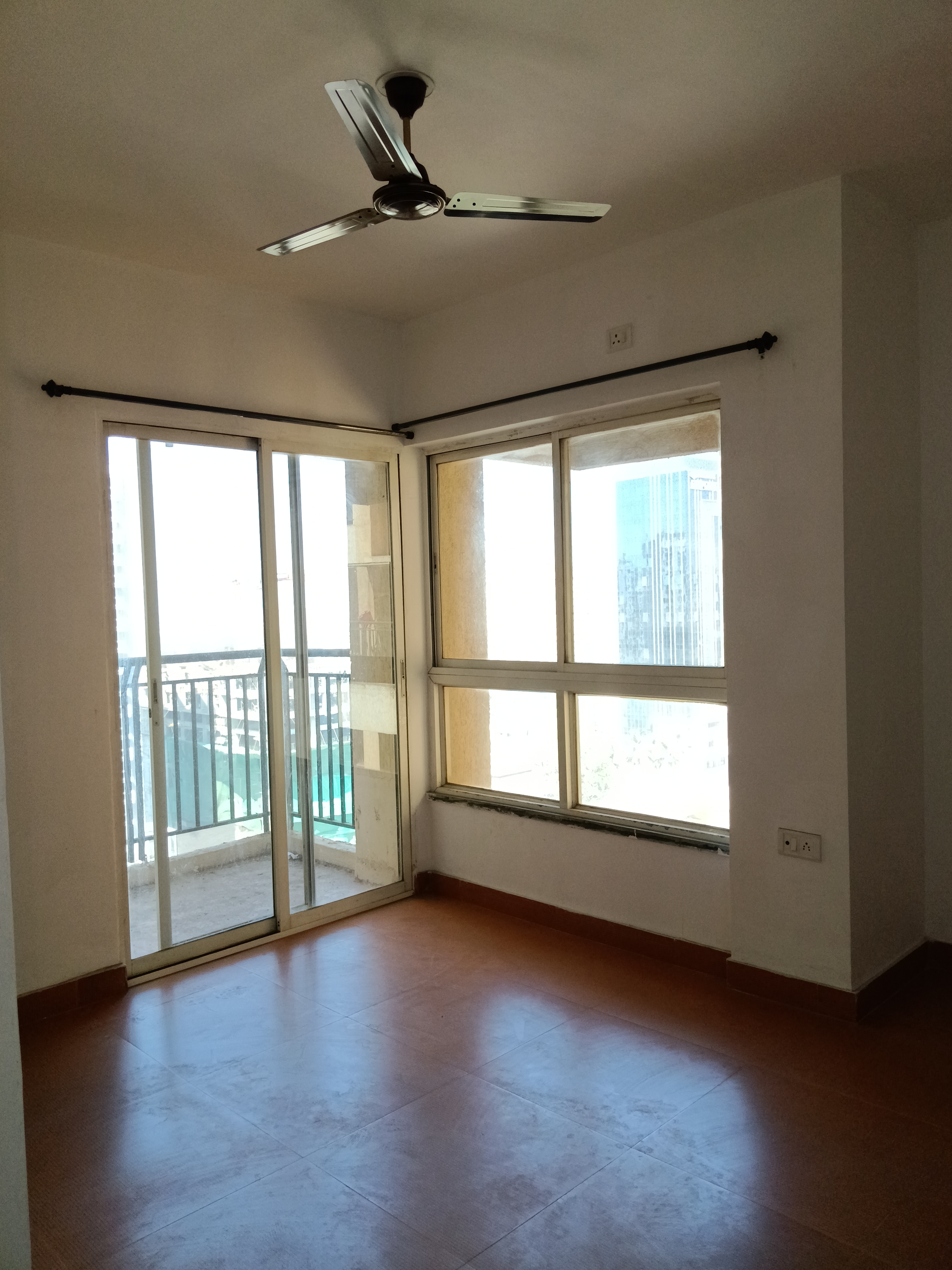 1 BHK + Pooja Room Apartment For Sale in DB Orchid Ozone
