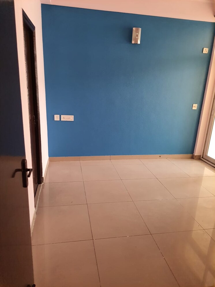 undefined, mahagun-mosaic 3 Bedroom 1325 Sq.Ft. Apartment In Vaishali Sector 4 Ghaziabad 8226993