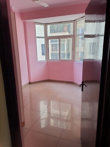 Bathroom in 3 BHK Apartment at Mahagun Mosaic, Vaishali Sector 4 – for Sale
