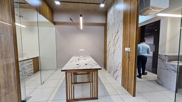  Office Space For Rent in Sg Highway