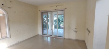 Room in 3 BHK Villa at Cosmos Hawaiian Village, Ghodbunder Road – for Rent