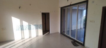 Room in 3 BHK Villa at Cosmos Hawaiian Village, Ghodbunder Road – for Rent