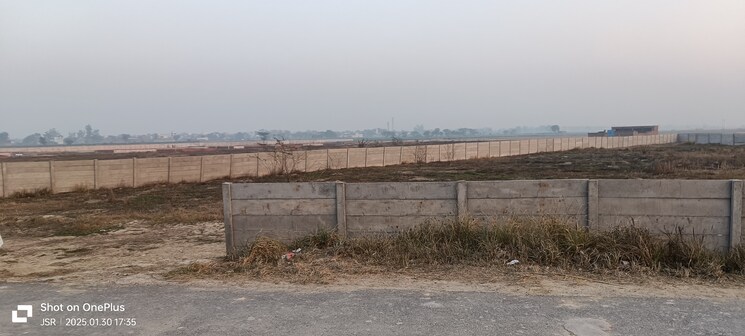 undefined, upsidc site b  100 Sq.Yd. Plot In Upsidc Site B Greater Noida 8227114