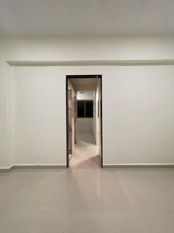 Room in 1 BHK Apartment at Jayant Sapphire, Prabhadevi – for Rent