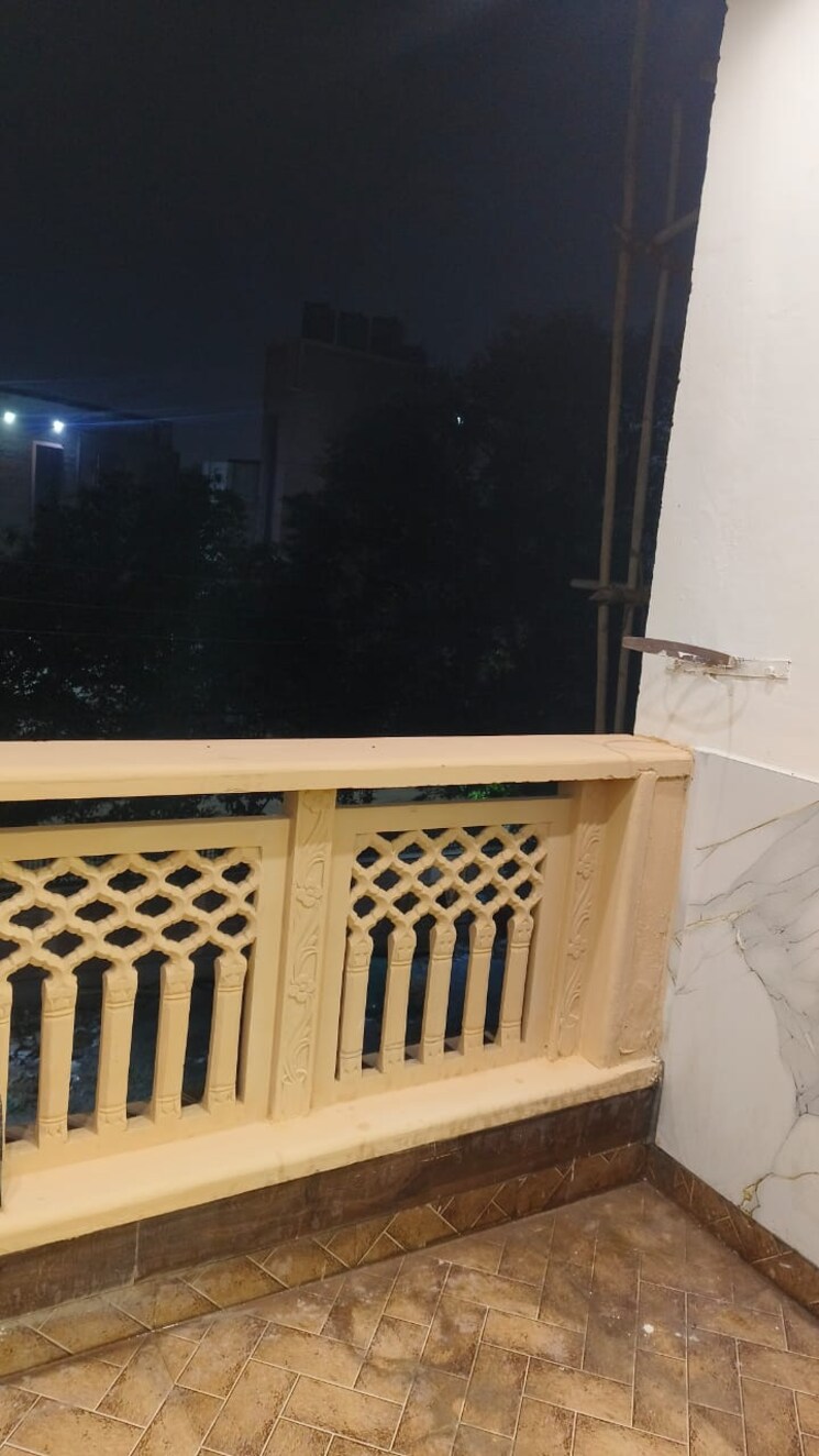 Balcony, divyansh-onyx 3 Bedroom 1380 Sq.Ft. Builder Floor In Gyan Khand Ghaziabad 8227375
