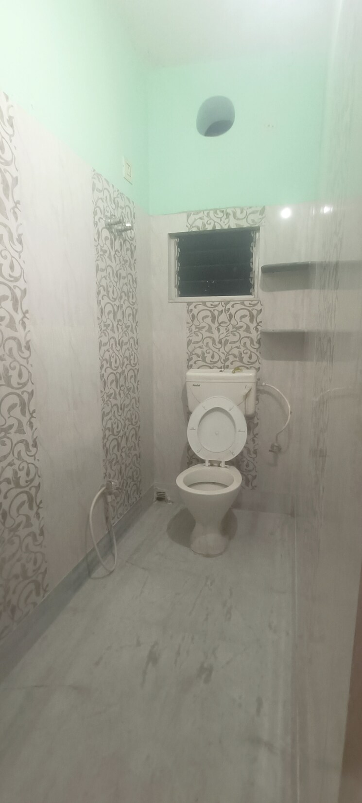Bathroom, dum dum 1 RK 300 Sq.Ft. Independent House In Dum Dum Kolkata 8227415