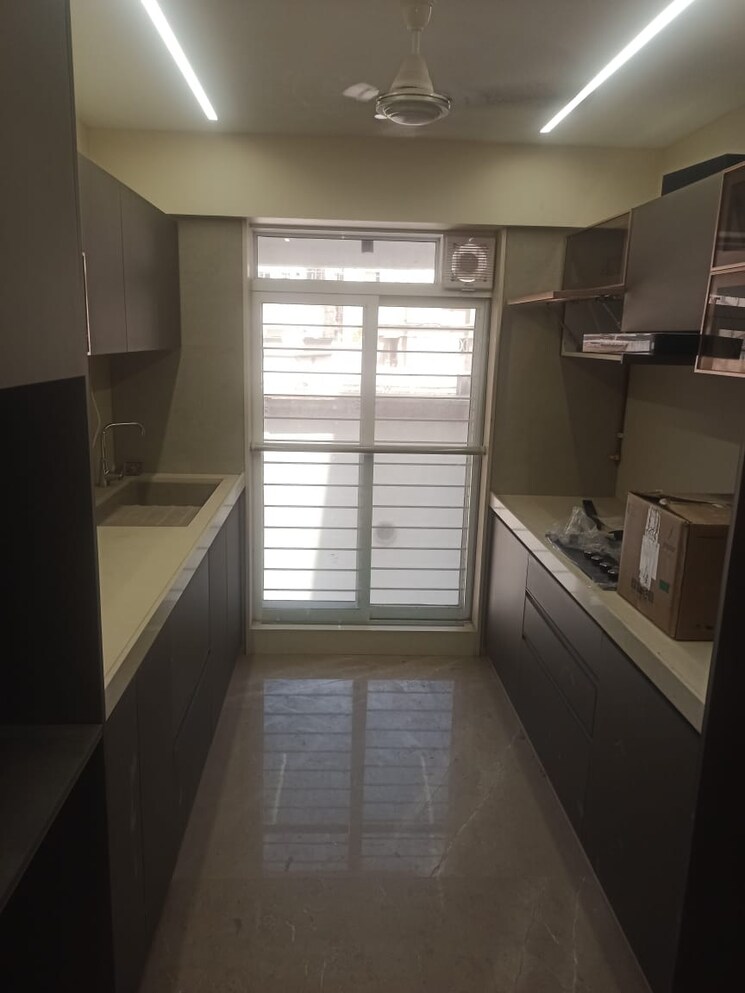 Kitchen, heera-apartments 2 Bedroom 800 Sq.Ft. Apartment In Khar West Mumbai 8227414