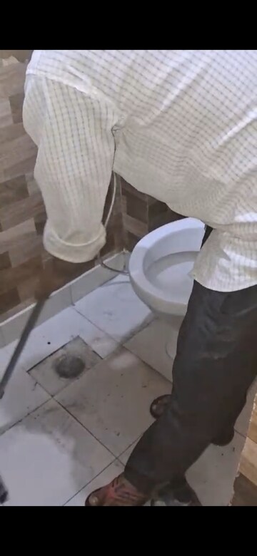Bathroom in 1.5 BHK Builder Floor at New Ashok Nagar – for Rent
