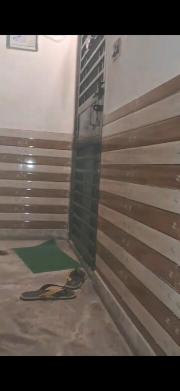 Staircase in 1.5 BHK Builder Floor at New Ashok Nagar – for Rent