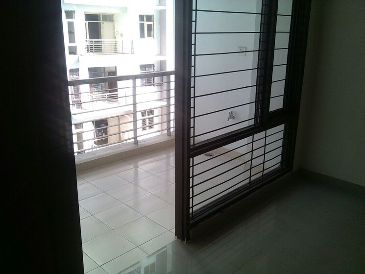 Room, unitech-the-close-north 4 Bedroom 3034 Sq.Ft. Apartment In Sector 50 Gurgaon 8227455