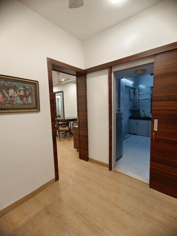 Room in 2 BHK Apartment at PR Prahlad B, Santacruz West – for Rent
