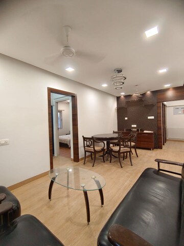 2 BHK Apartment For Rent in PR Prahlad B, Santacruz West