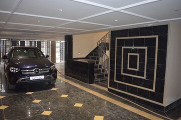 Parking in 3 BHK Builder Floor at Sai Enclave Niti Khand, Niti Khand – for Sale