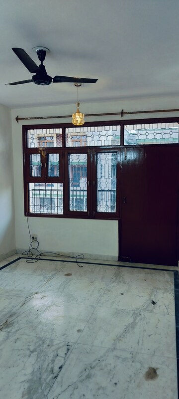 Master Plan in 3 BHK Apartment at Antriksh Gateway Apartments, Sector 51 – for Rent