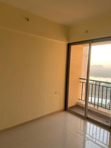Room in 2 BHK Apartment at Dombivli West – for Rent