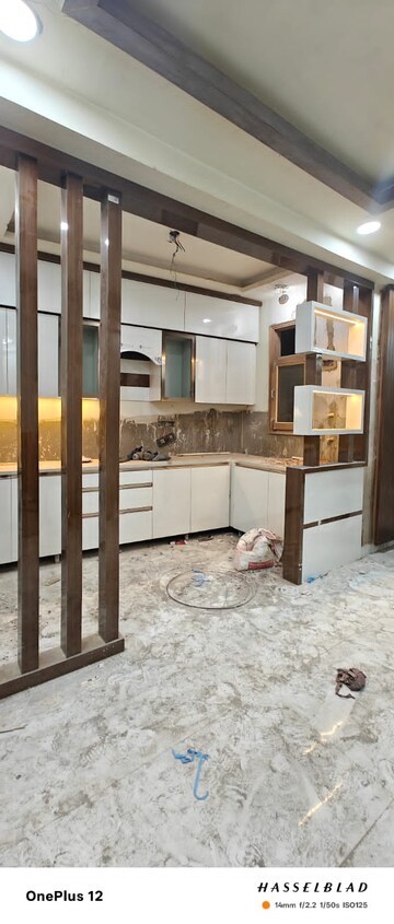 Kitchen in 3 BHK Builder Floor at Sector 73 – for Sale