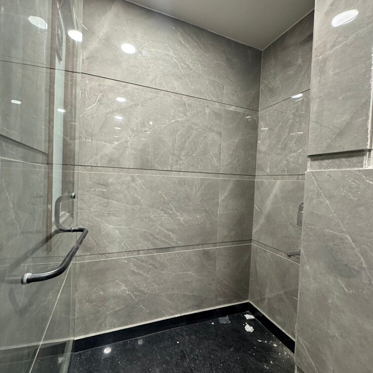 Bathroom, uppal-southend 4 Bedroom 2700 Sq.Ft. Builder Floor In Sector 49 Gurgaon 8227568