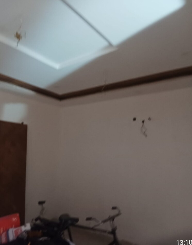 Room, dhakoli village 4 Bedroom 1280 Sq.Ft. Independent House In Dhakoli Village Zirakpur 8227637