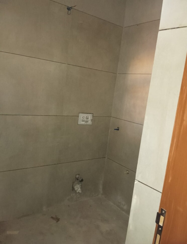 Bathroom, dhakoli village 4 Bedroom 1280 Sq.Ft. Independent House In Dhakoli Village Zirakpur 8227637