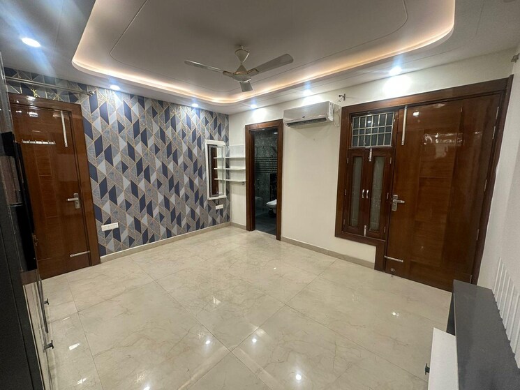 Bedroom, vaishali sector 4 5 Bedroom 180 Sq.Yd. Builder Floor In Vaishali Sector 4 Ghaziabad 8227824