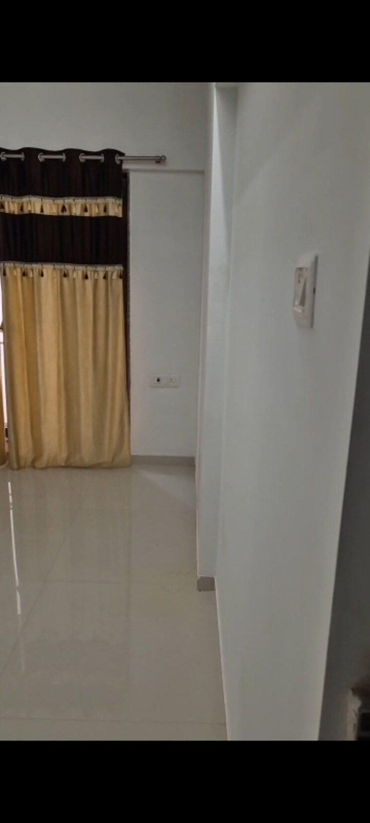 Bathroom, shree-shashwat-chs 2 Bedroom 650 Sq.Ft. Apartment In Mira Road Thane 8227804