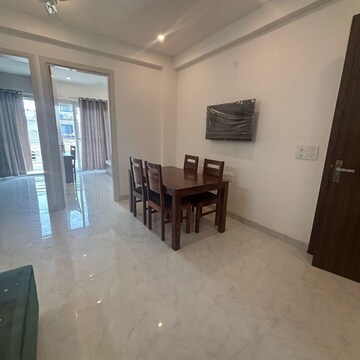 Living Room in 4 BHK Apartment at Vipul World Floors, Sector 48 – for Rent