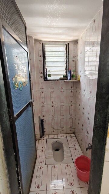 Bathroom in 1 BHK Apartment at Dombivli West – for Rent