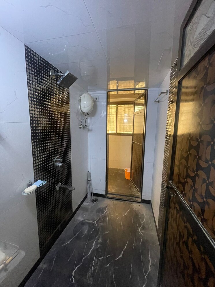 Bathroom, poonam-tower-chs-ltd 2 Bedroom 882 Sq.Ft. Apartment In Mira Road Thane 8227919